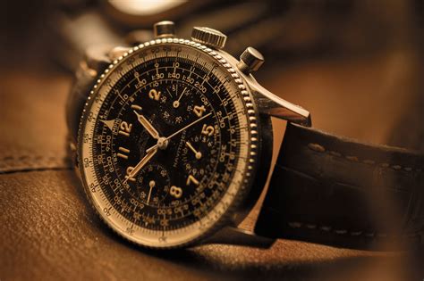 first breitling navitimer